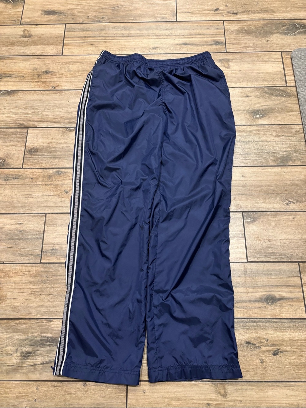 Y2K Old Navy Nylon Track Pants Navy Blue Mesh Lined Size Large 32 inch inseam